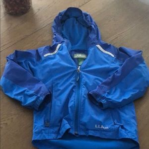 LL Bean boys raincoat. Size 6x/7.
